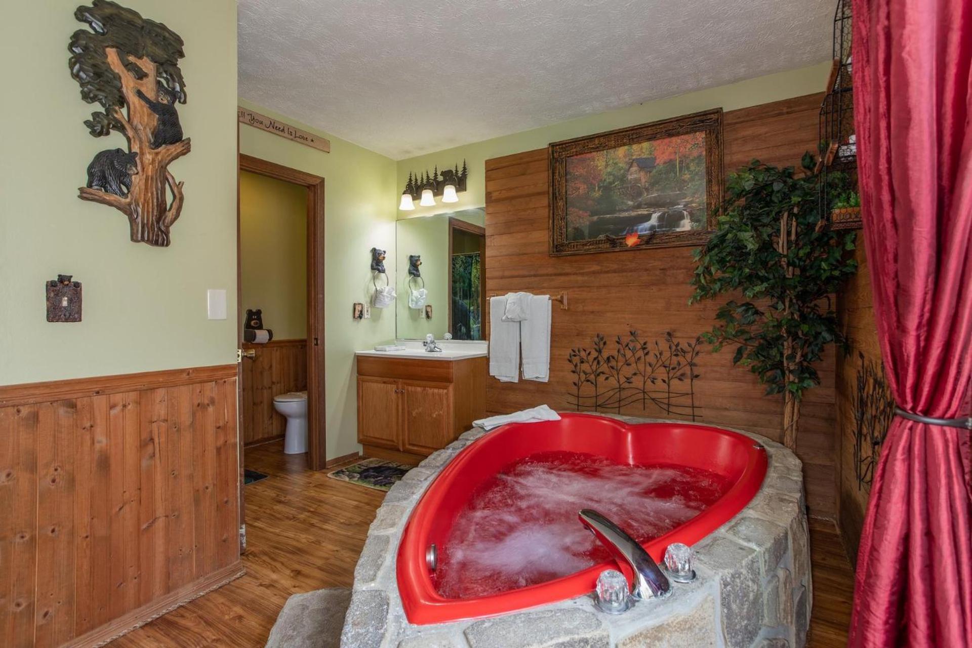 Bear Mountain Hollow-Free Dollywood Ticket- Cozy Cabin With A Hot Tub, Arcade & Deck Close To Town Pigeon Forge Dış mekan fotoğraf
