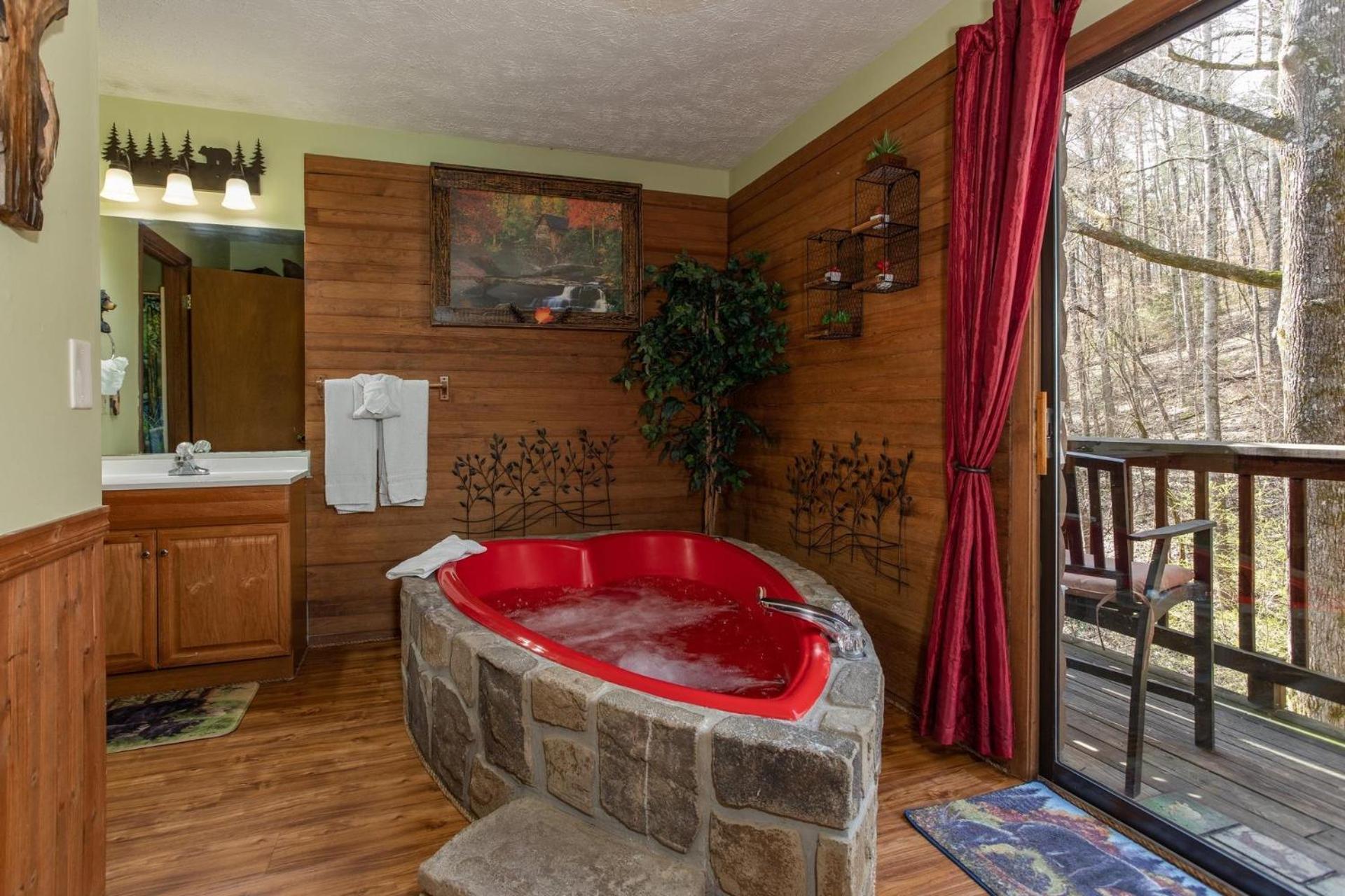 Bear Mountain Hollow-Free Dollywood Ticket- Cozy Cabin With A Hot Tub, Arcade & Deck Close To Town Pigeon Forge Dış mekan fotoğraf